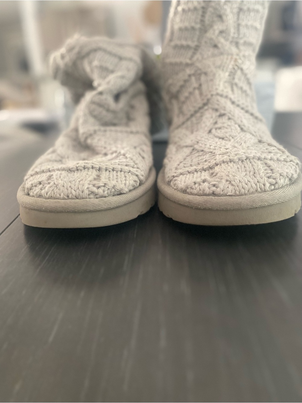 Grey  Ugg - Picture 4 of 7